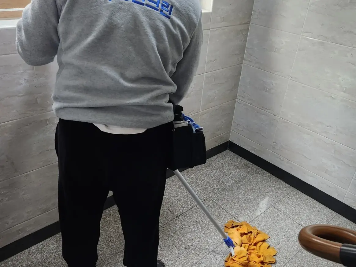 창녕군 계성면 빌라 복도·대기 동선 야간 위생청소 사례 - 행진크린