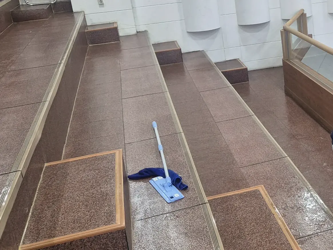 거제시 아주동 교회 목양실·친교실 위생청소 사례 - 행진크린